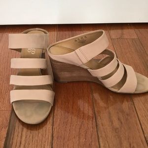 Blush Franco Sarto wedge sandals
